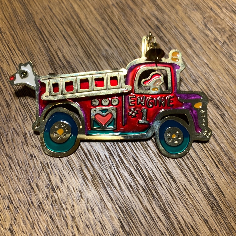 Firetruck Pin